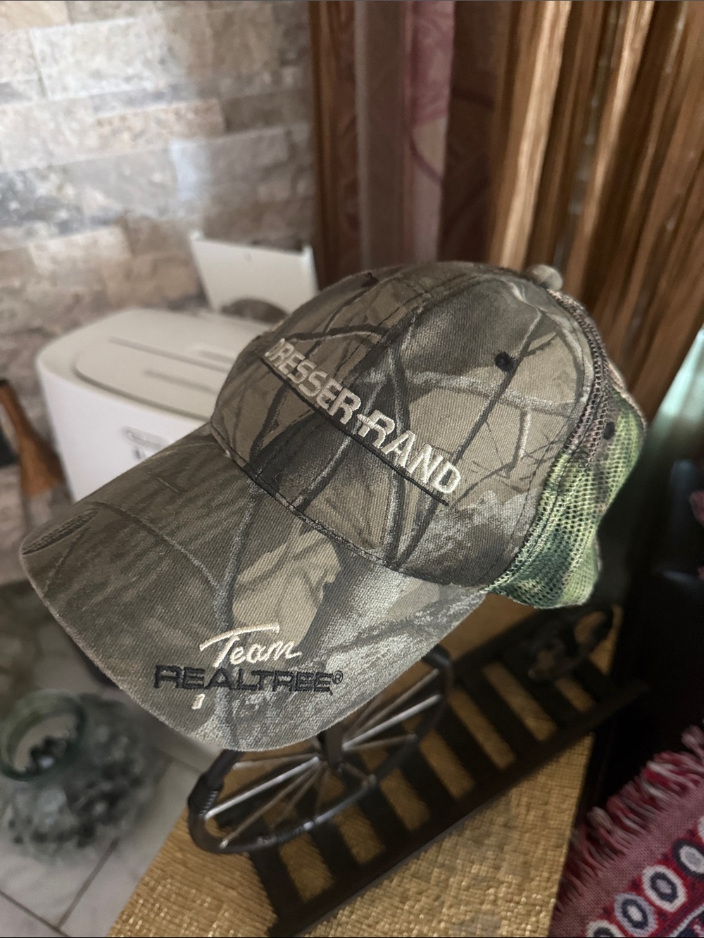 Realtree Camo Mesh Back Trucker Hat - Green/Brown/Black
